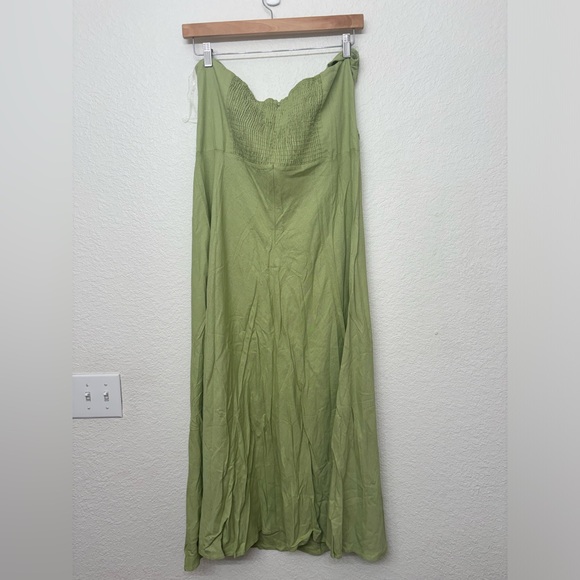 Petal & Pup Rosetta Cutout Cotton & Linen Strapless Dress - Picture 8 of 11